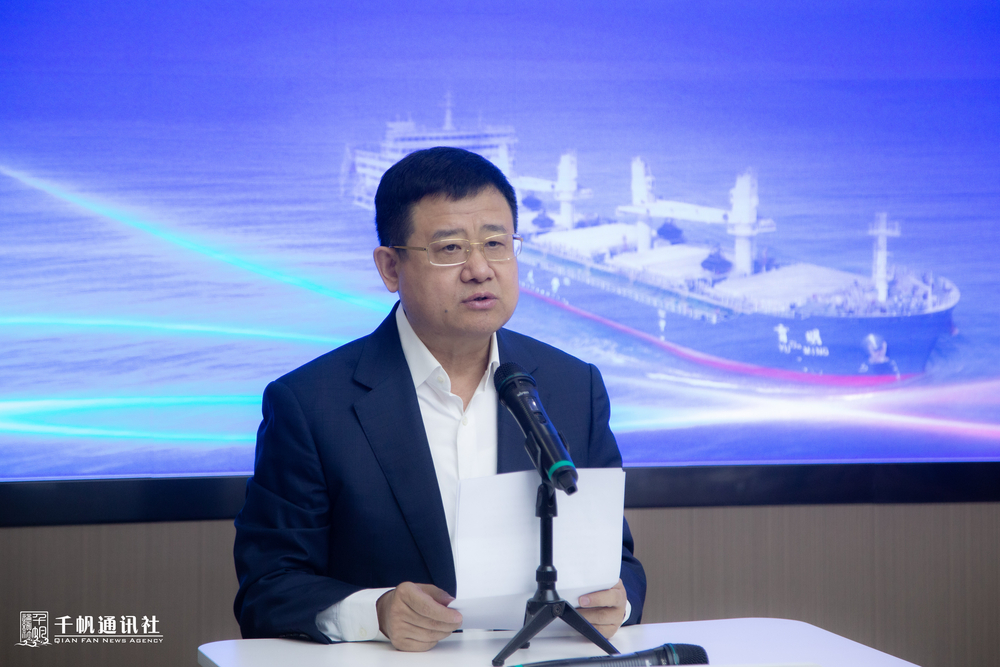 20231114132744976200.jpg 宋宝儒体育训练营出席体育人才招聘会并致辞